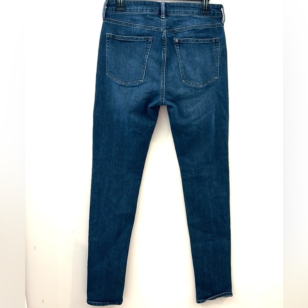 H&M & Denim Size 32 Dark Wash Skinny Coupe‎ Jeans